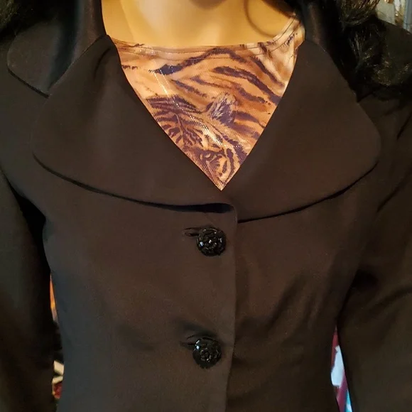 Top by Orsay sz 2 , pants sz 34, Jacket by Hugo Buscati sz 2